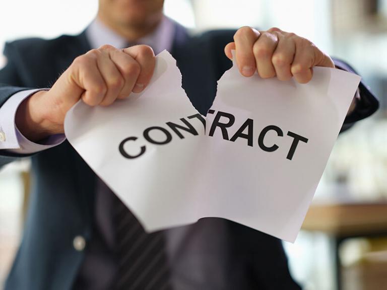 Extinción voluntaria de contrato